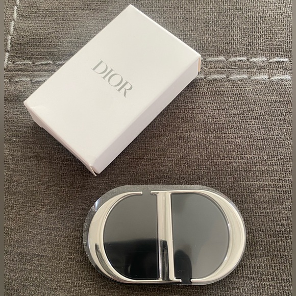 DIOR BEAUTY CD Logo Dual Mirror Phone Ring Metal Holder Stand - Silver/Black - Picture 6 of 8